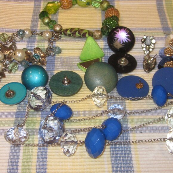 Blue Jewelry Bundle with Premiere Designs - Picture 3 of 4